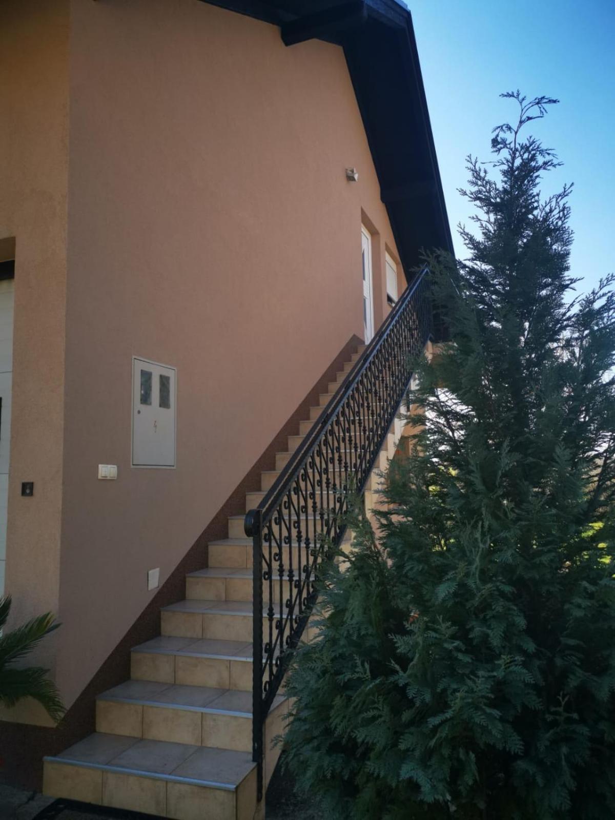 Appartement Ulica Ante Starcevica 113 à Okucani Extérieur photo